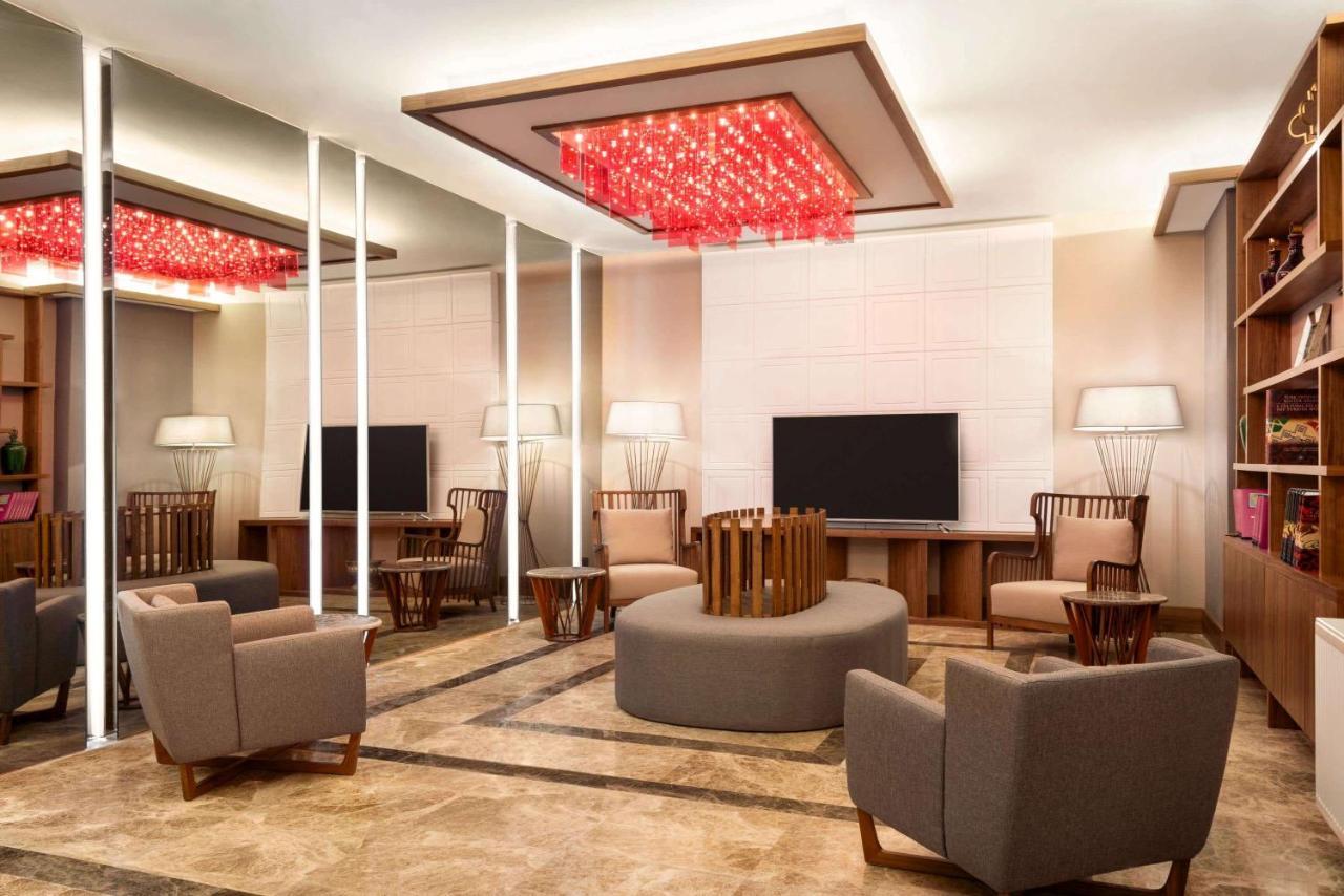 Ramada By Wyndham Nigde Hotel Buitenkant foto